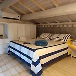 La Casa Del Mandorlo Feriehus Campionna